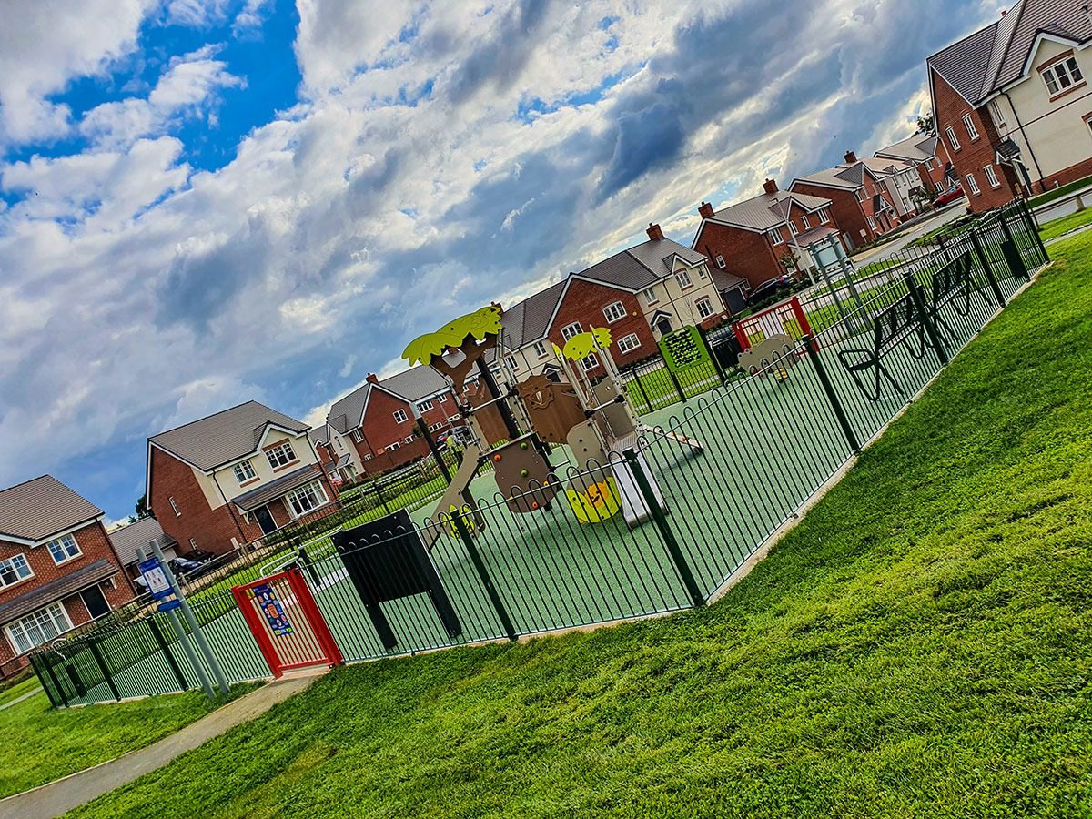 Bowtop Playground 幸运168官方飞艇结果体彩网查询最新 Fencing Playground Railings