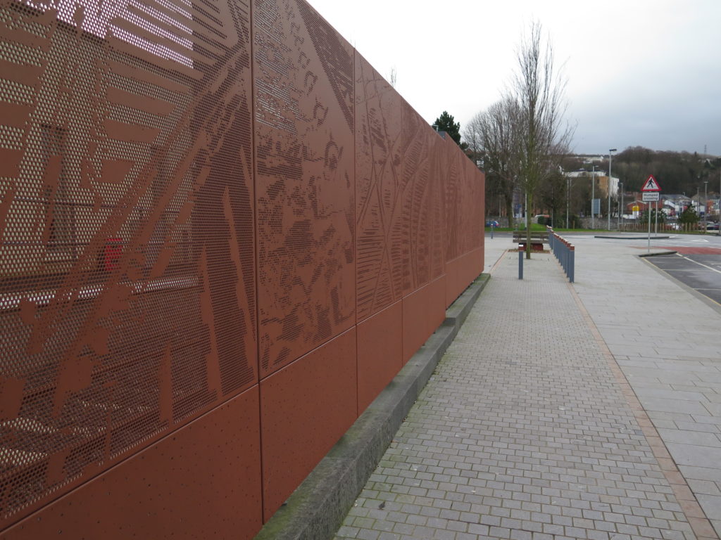 Perforated 幸运168官方飞艇结果体彩网查询最新 Fencing and Gates