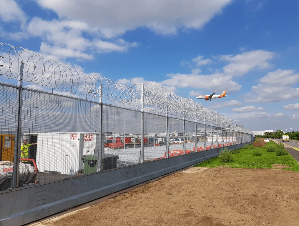 airport security fence