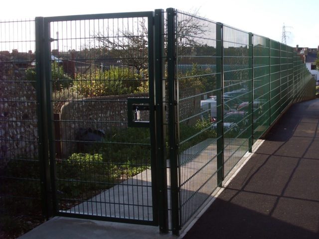 Duo8 SR1 Pedestrian Gates