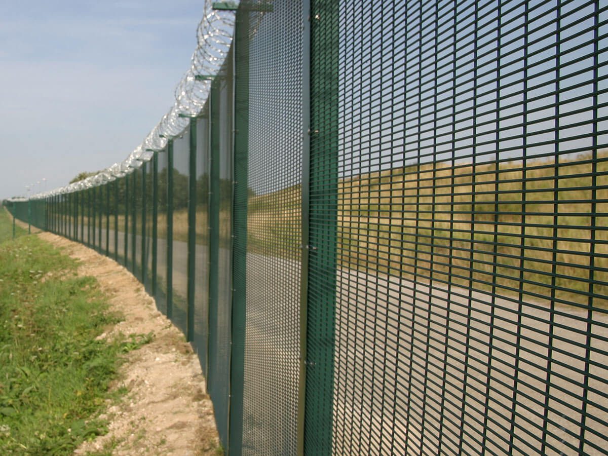 Zaun HiSec 358 Security Fencing Perimeter Fencing Anti Climb Mesh