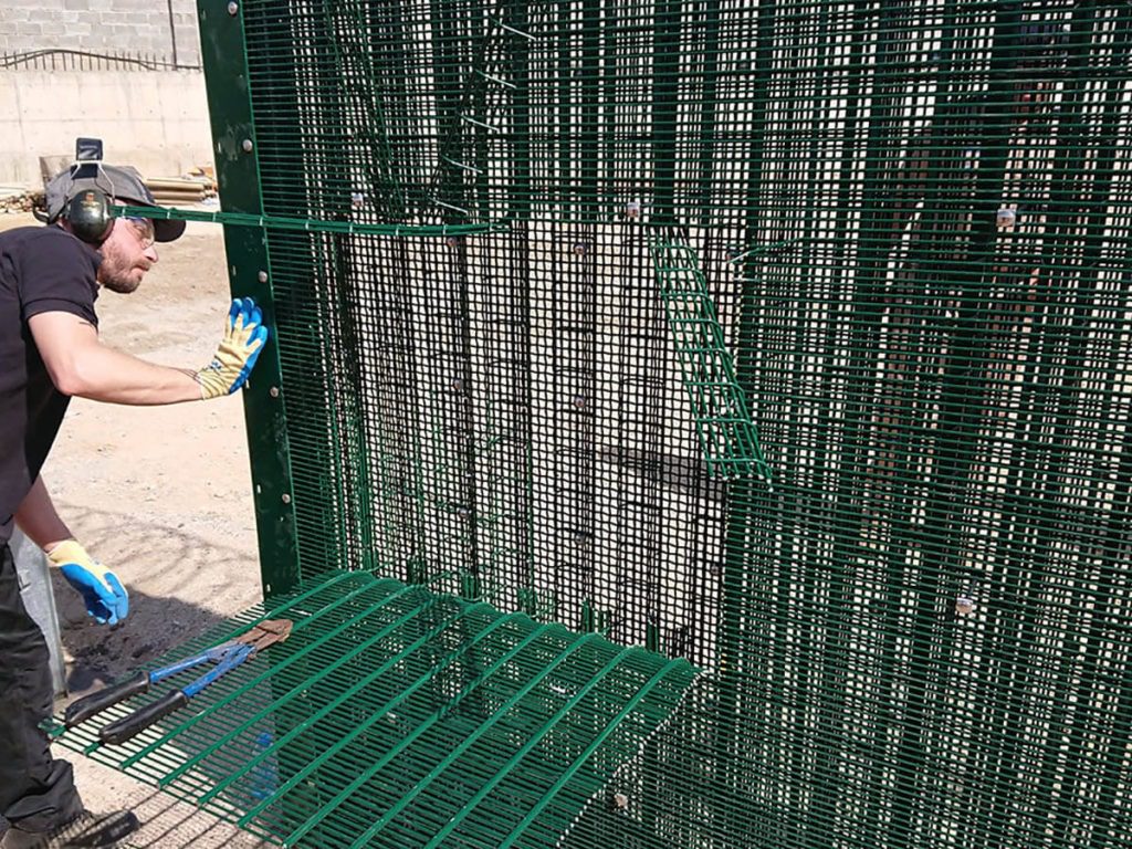 CorruSec SR4 Fencing LPS1175 SR Ratings LPS1175 Issue 8 Fencing 10 Minute Delay Fence 20 minute fence