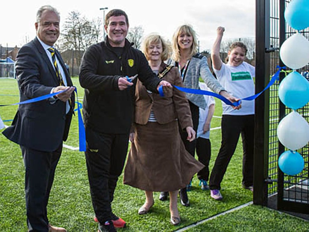 Training Fencing anglesey primary dawn fencing nigel clough