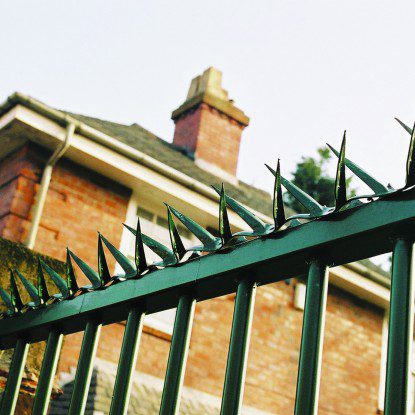fence topping