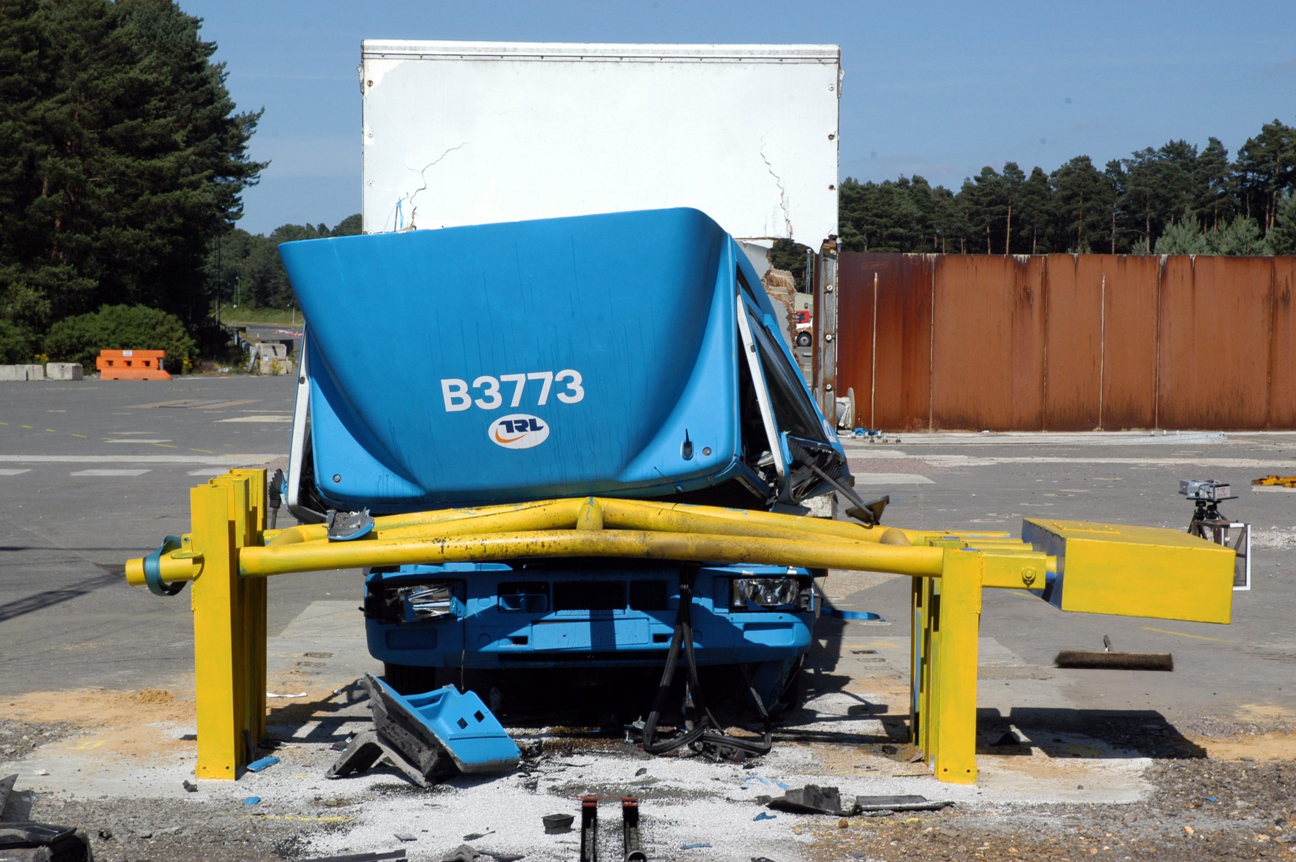 Terror Stopper PAS 68 Manual Barrier