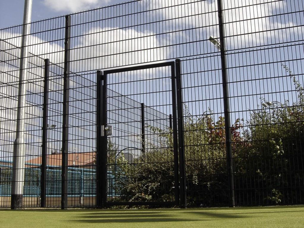 Twin Wire Pedestrian Gate Duo Sports Gate
