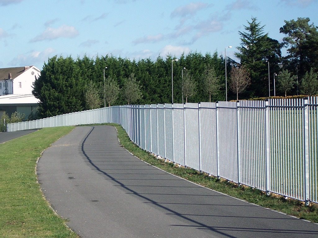 Vertical Bar Railings boundary solution
